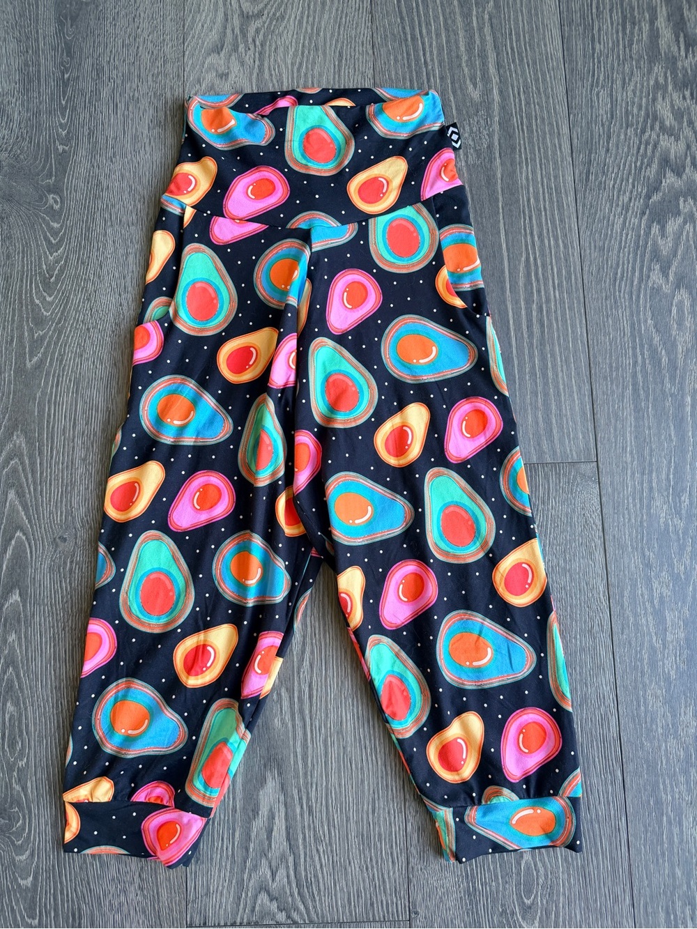 Exotica Avocado Multicolor Performance High Waisted Capri Cropped Joggers